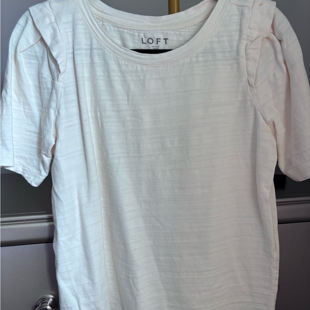 LOFT Cream Short Sleeve Crewneck Top